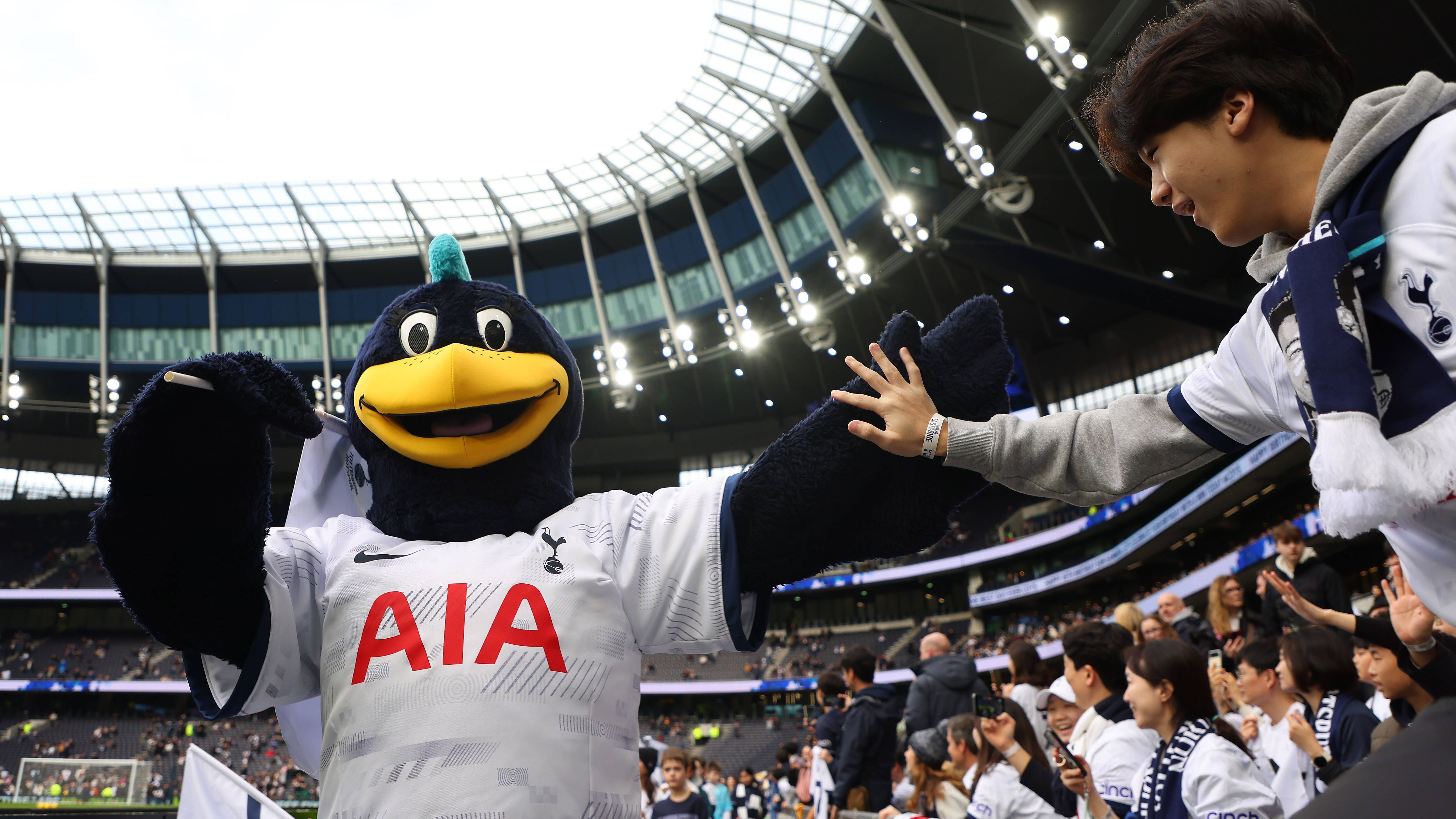 <strong>3. Platz: Tottenham Hotspur</strong><br>- Zuschauer-Einnahmen 2023: 135 Mio. Euro<br>- Veränderung gegenüber 2022: +10 Mio. Euro