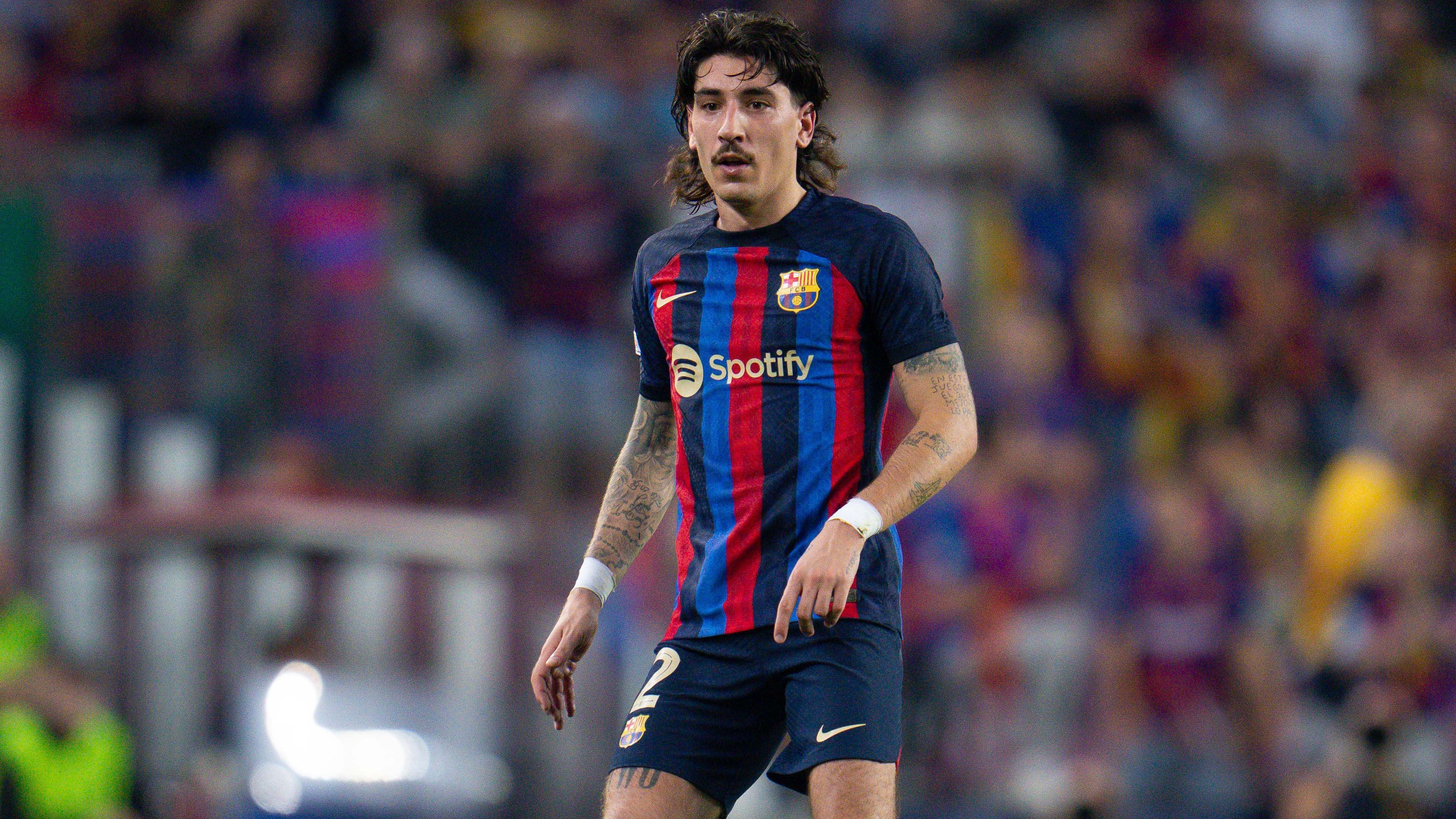 
                <strong>Hector Bellerin (von FC Barcelona zu Sporting Lissabon)</strong><br>
                Ablöse: ablösefreiAlter: 27Position: Rechtsverteidiger 
              