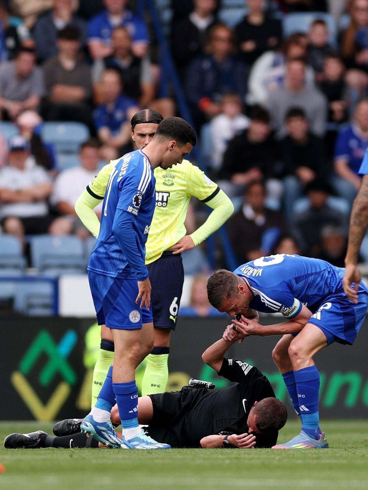 Leicester City FC v Southampton FC - Premier League