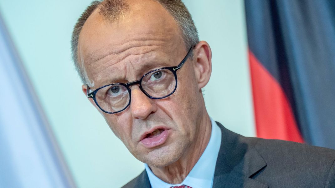 Für seinen teilweisen Rüstungsexportstopp für Israel hat Merz auch viel Kritik eingesteckt.