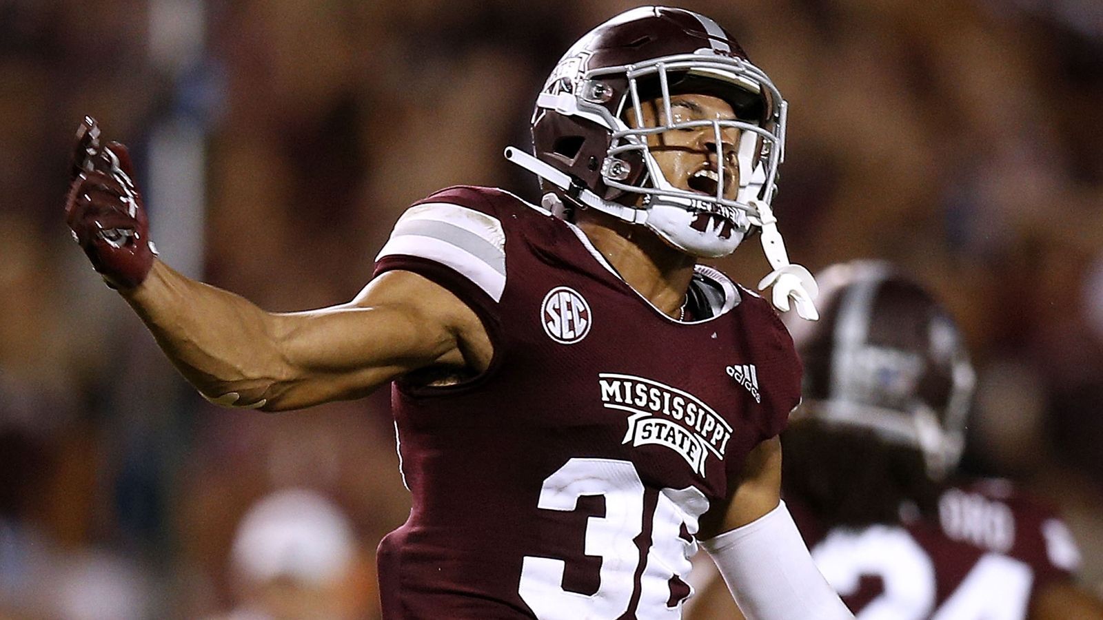 
                <strong>27. Pick - Oakland Raiders: S Johnathan Abram (Mississippi State) - Trade mit Dallas Cowboys</strong><br>
                Vertrag unterschriebenSigning Bonus: 6.380.140 DollarGesamtgehalt: 11.495.194 Dollar
              