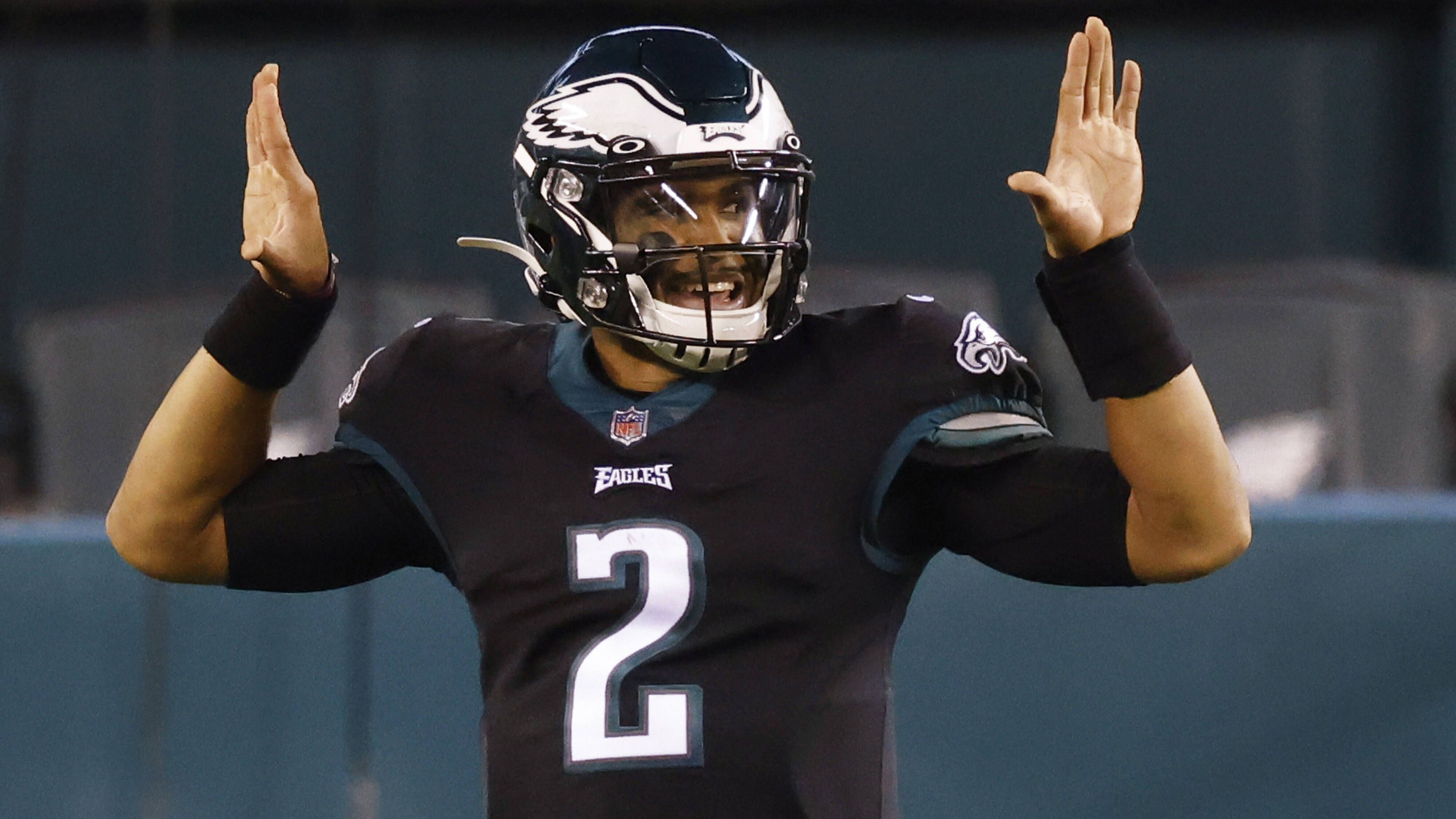 <strong>Platz 13: Jalen Hurts (Philadelphia Eagles)</strong><br>Erster NFL-Start: Week 14, 2020 vs. New Orleans Saints<br>Statistiken: 17/30, 167 Yards, 1 TD, 0 INT<br>QBR: 83,6