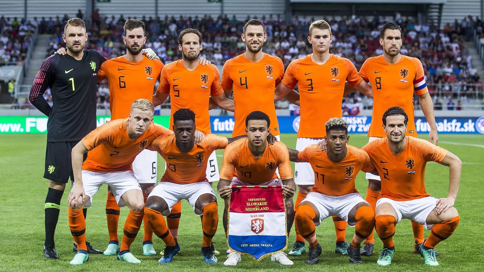 
                <strong>8. Niederlande - 93 Punkte</strong><br>
                50 Spiele // 27 Siege // 12 Unentschieden // 11 Niederlage
              
