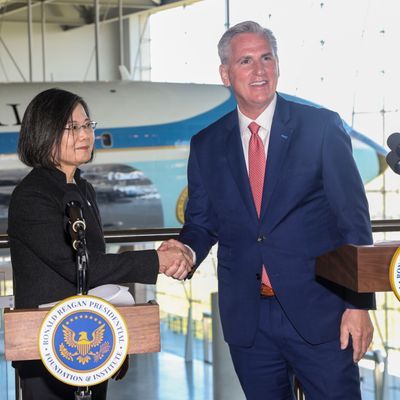 Die Präsidentin Taiwans, Tsai, und der Vorsitzende des US-Repräsentantenhauses, McCarthy