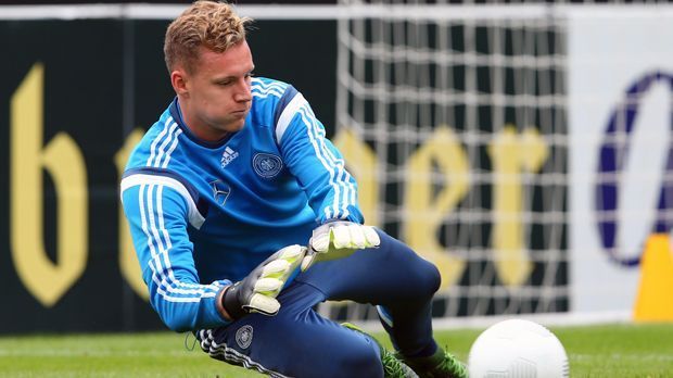 
                <strong>Tor - Bernd Leno (Bayer Leverkusen)</strong><br>
                Länderspiele: 4
              