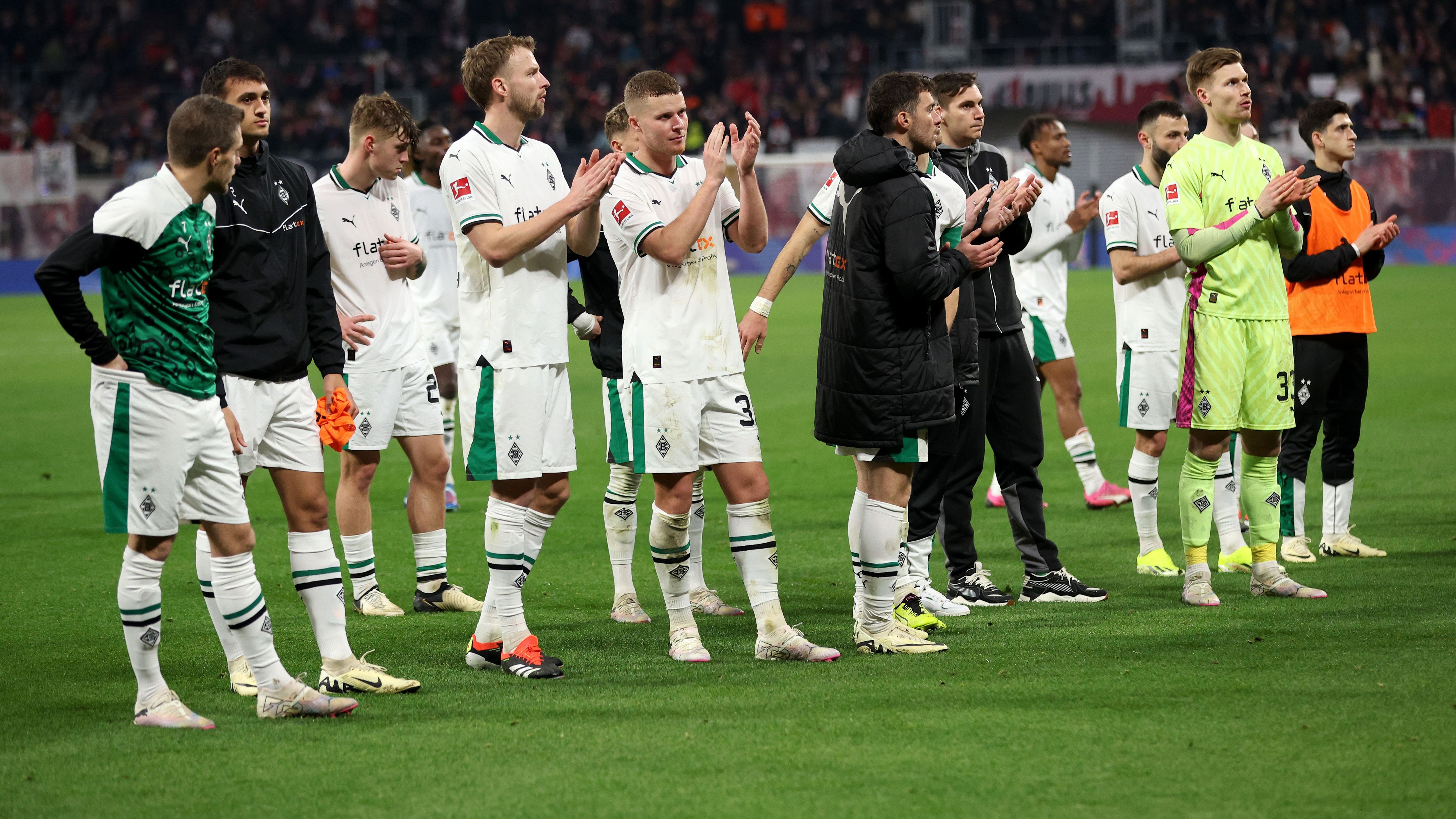 <strong>Bochums Erfolgslauf geht weiter - Gladbach steigt ab</strong><br>... die Gladbacher Elf. Nach dem 0:0 bei Tabellenführer Leverkusen kam von den "Fohlen" nicht mehr viel, zuletzt reichte es zuhause gegen Schlusslicht Darmstadt nur zu einem 0:0 und in Leipzig setzte es 0:2. In den nun kommenden Duell gegen Bochum, Mainz und Köln geht es immer tiefer in den Tabellenkeller - und von dort dann nicht mehr raus.