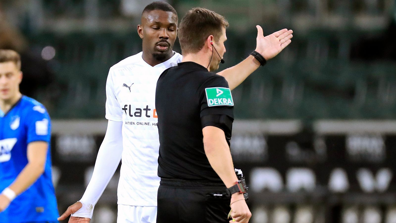 <strong>Marcus Thuram (Borussia Mönchengladbach, fünf Spiele gesperrt)</strong><br>
                Marcus Thuram wurde für seine Spuck-Attacke gegen Stefan Posch im verlorenen Bundesligaspiel gegen die TSG Hoffenheim (1:2) im Dezember 2020 für fünf Spiele vom DFB gesperrt, ein&nbsp;weiteres Spiel wurde auf Bewährung ausgesetzt.&nbsp;Der Angreifer musste außerdem eine Geldstrafe in Höhe von 40.000 Euro zahlen.