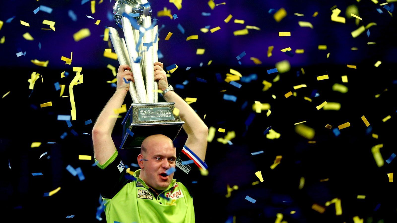 
                <strong>Topfavorit auf den Titel: Michael van Gerwen</strong><br>
                Topfavorit ist Titelverteidiger Michael van Gerwen. Er hat mit Abstand am meisten Preisgeld eingespielt, siegte zuletzt auch bei den Players Championships und damit beim letzten großen Turnier vor der WM. Bis Ende November soll er bereits 1.491.750 Pfund erspielt haben.
              