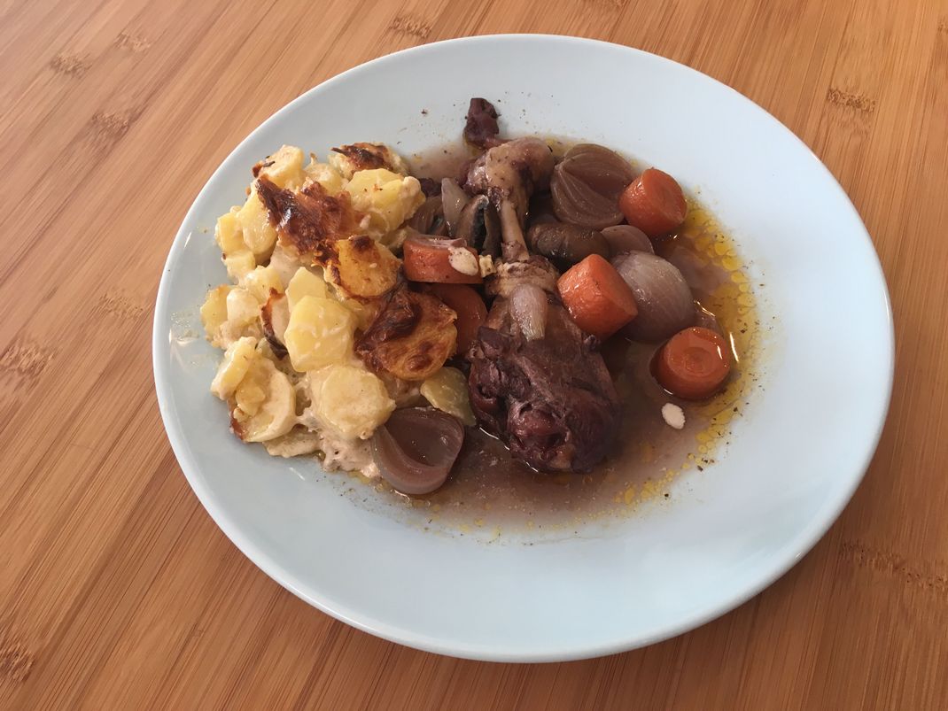 Coq au vin (Hähnchen in Rotweinsauce) &amp; Gratin dauphinois