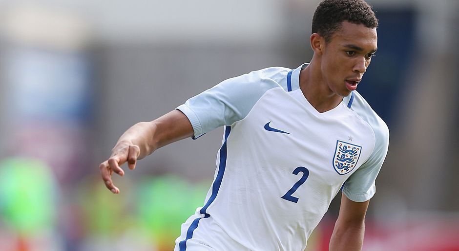 
                <strong>Trent Alexander-Arnold</strong><br>
                Der 18 Jahre alte Trent Alexander-Arnold ist eine der größten englischen Hoffnungen auf der Rechtsverteidiger-Position. Klopp gibt dem U19-Nationalspieler allerdings Zeit: Alexander-Arnold sammelt in dieser Saison bislang zumeist Erfahrungen in der U23.
              