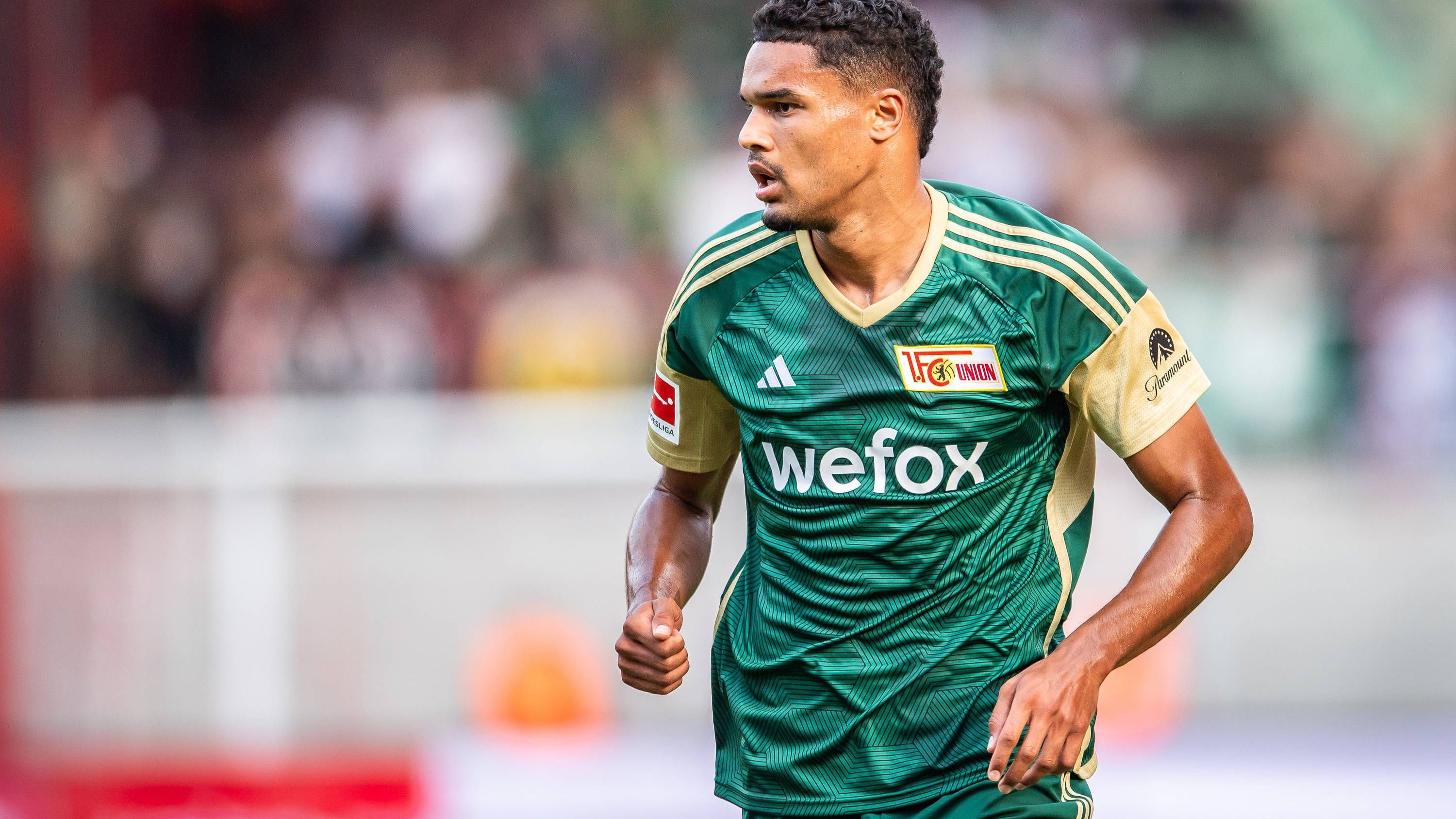 <strong>Danilo Doekhi (Union Berlin)</strong><br>Ein Kandidat mit Bundesliga-Erfahrung, aber laufendem Vertrag wäre Danilo Doekhi. Für die Berliner war die Verpflichtung des Niederländers im Sommer 2022 ein Volltreffer. In dieser Saison hat der 25-Jährige noch keine Minute verpasst und darf sich auch in der Champions League bewähren. Gebunden ist er bis 2025, die Ablöse sollte also auch im Winter moderat ausfallen.