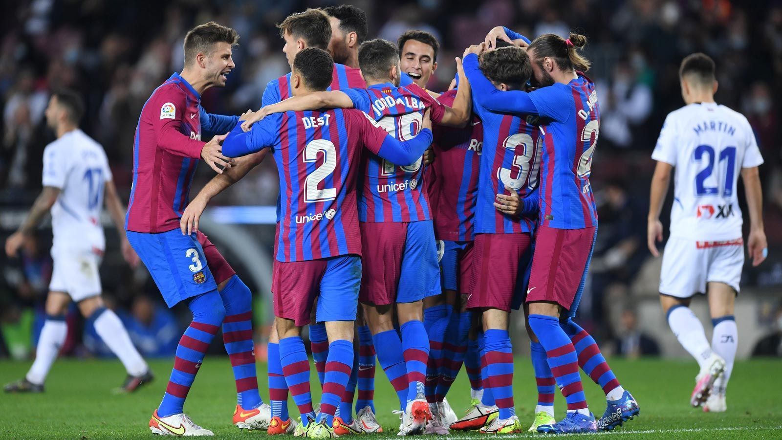 
                <strong>3. Platz: FC Barcelona</strong><br>
                Tore im Europapokal: 655 in 331 Spielen (195 Siege)
              