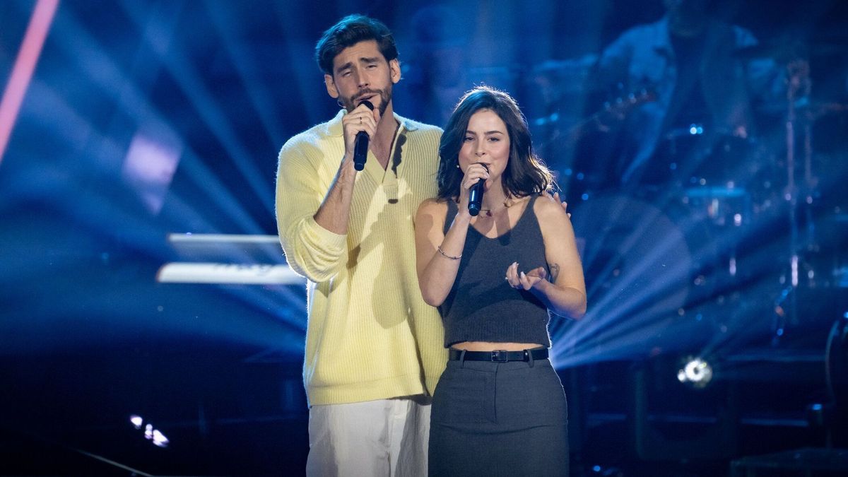 Lena und Alvaro singen gemeinsam bei den Blind Auditions der 12. Staffel einen Disney-Song.