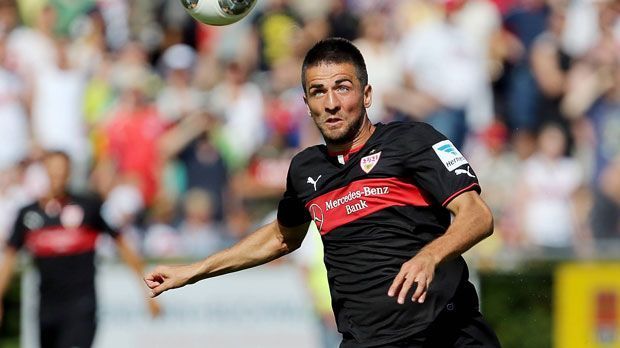 
                <strong>VfB Stuttgart Auswärtstrikot</strong><br>
                Schwarz gilt als die Farbe der Trauer. Hoffentlich ist das kein schlechtes Omen für die Stuttgarter Auswärtsbilanz in der kommenden Saison
              