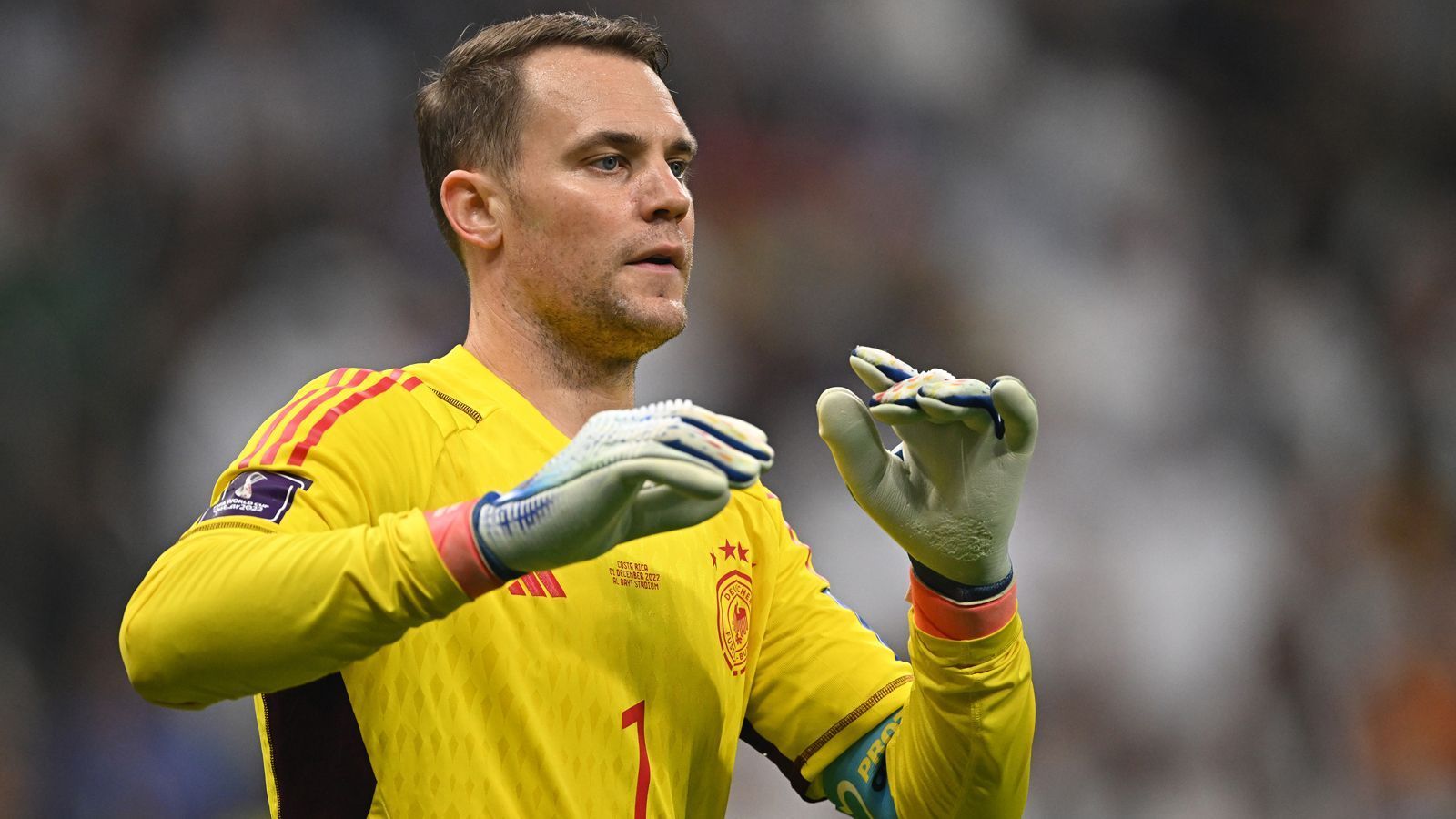 
                <strong>Manuel Neuer mit Beinbruch nach WM-Debakel</strong><br>
                Genau wie Manuel Neuer. Der deutsche Torwart zog sich nach dem WM-Debakel mit der deutschen Nationalmannschaft bei einem Skiunfall einen Beinbruch zu und wird ebenfalls bis zum Saisonende fehlen.
              