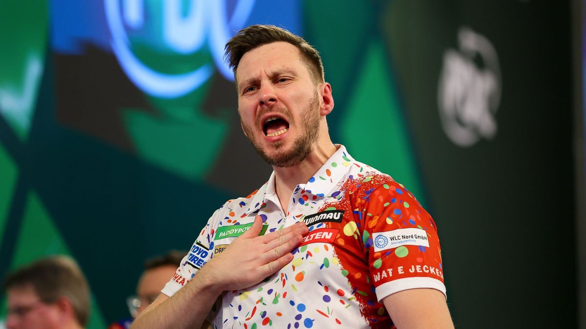 RECORD DATE NOT STATED 22nd December 2023, Alexandra Palace, London, England; 2023 24 PDC Paddy Power World Darts Championships Day 8 Evening Session; Florian Hempel celebrates winning another set ...