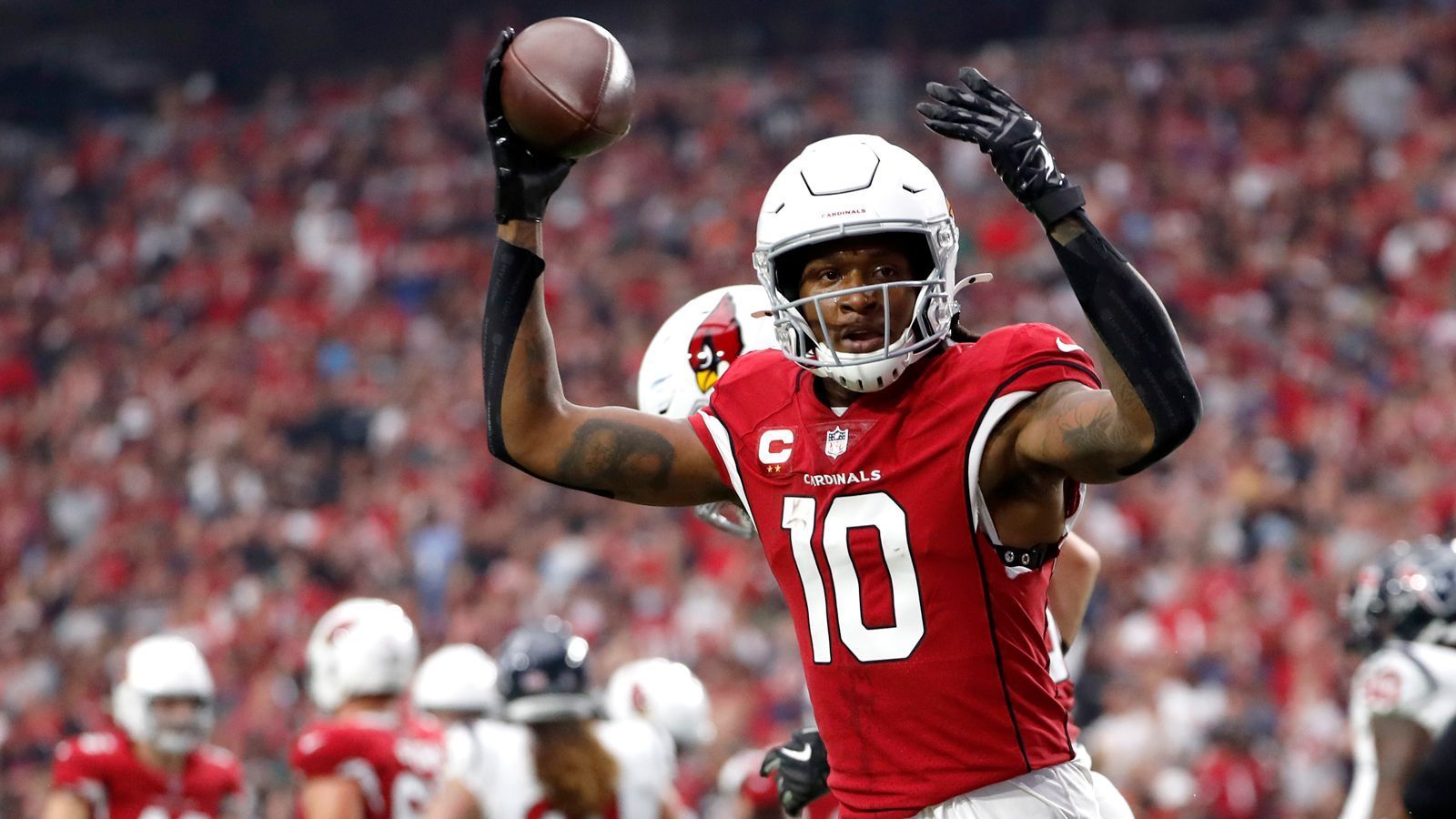 
                <strong>DeAndre Hopkins</strong><br>
                &#x2022; <strong>Rating</strong>: 96<br>&#x2022; <strong>Team</strong>: Arizona Cardinals<br>&#x2022; <strong>Key Stats</strong>: Catching: 96 - Awareness: 95 - Jumping: 99<br>
              