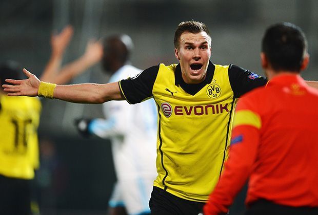 
                <strong>Olympique Marseille - Borussia Dortmund 1:2</strong><br>
                Das ganze Spiel überall, wo es heiß hergeht und mit dem Siegtreffer in der 87. Minute der Matchwinner: Kevin Großkreutz
              