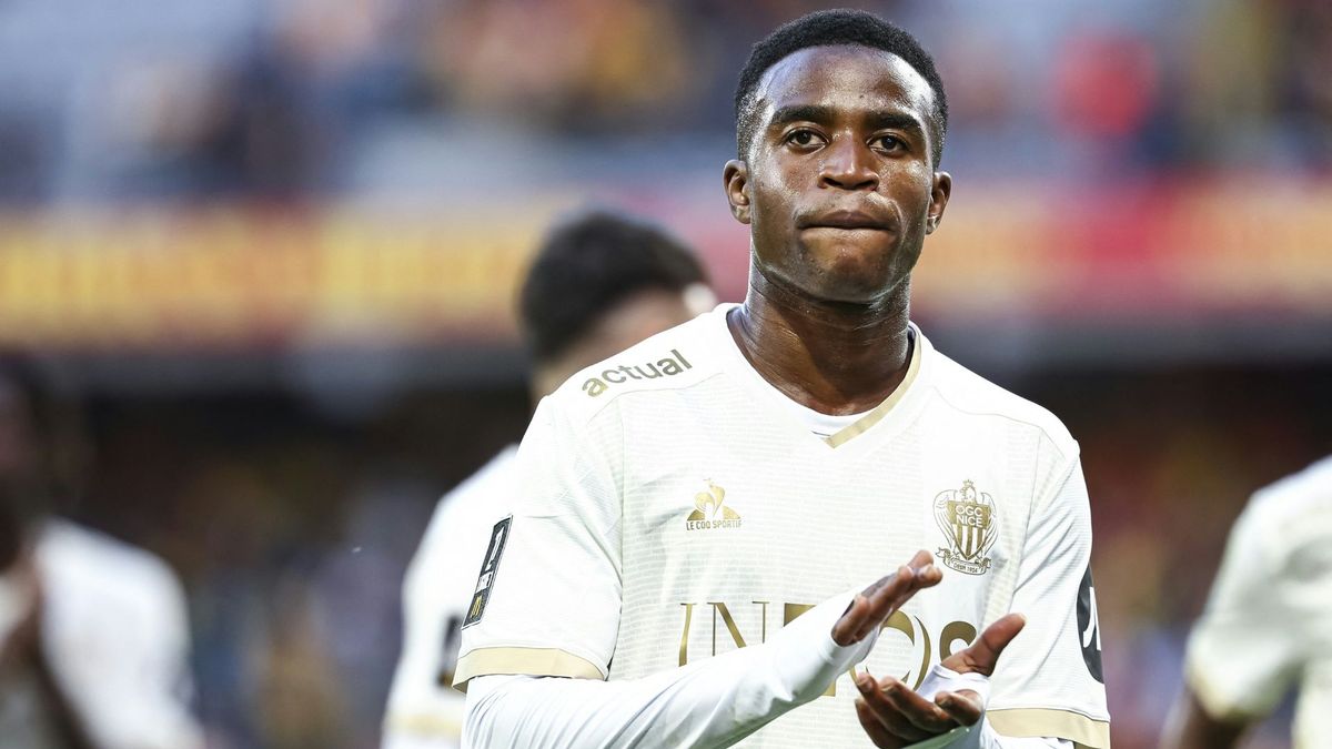 Youssoufa Moukoko im Trikot von Nizza