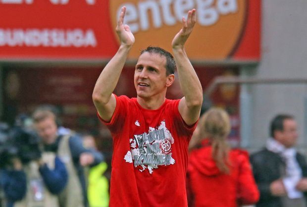 
                <strong>Zdenek Pospech (Mainz 05)</strong><br>
                Zdenek Pospech zieht es aus familiären Gründen zurück in seine tschechische Heimat. Der Abwehrspieler kam 2011 vom FC Kopenhagen zum FSV Mainz 05 und erzielte in 87 Bundesligaspielen ein Tor. 
              