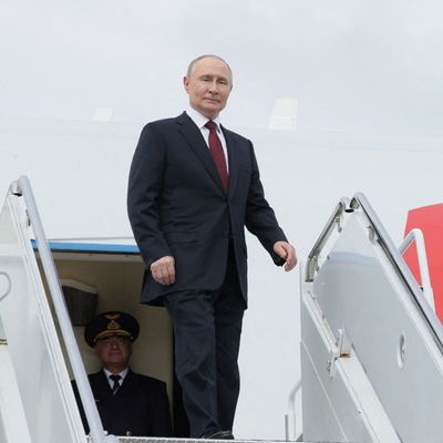 Russlands Präsident Wladimir Putin in seiner Regierungsmaschine bei dem Treffen mit Donald Trump in Alaska.