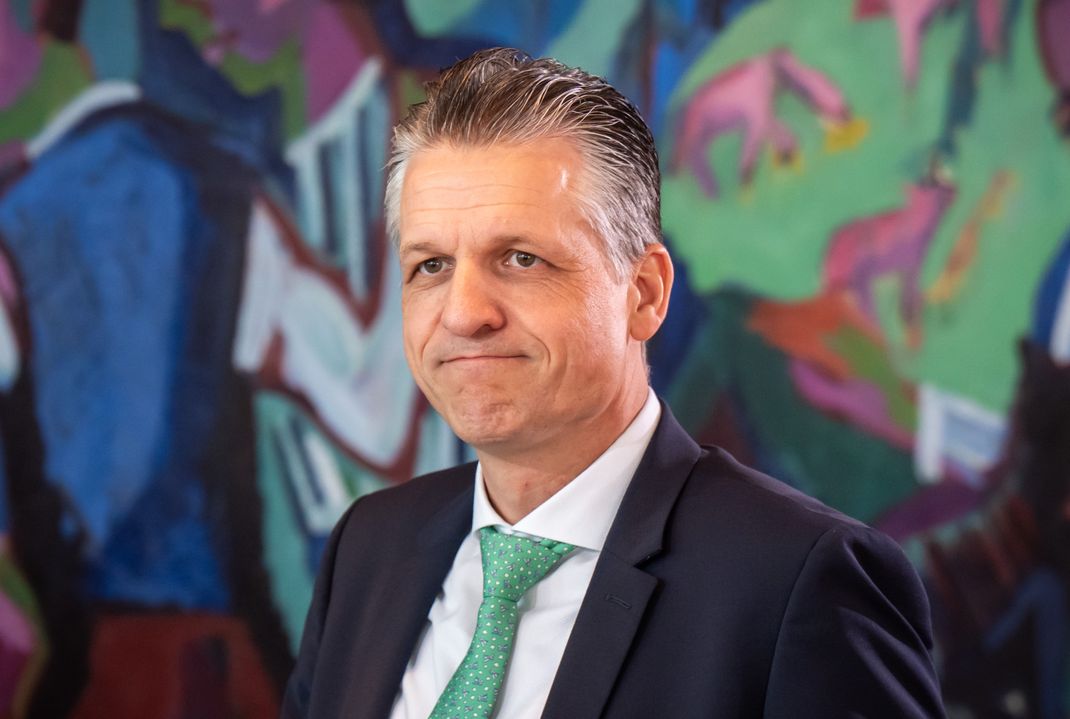 Thorsten Frei (CDU) weist auf die aggressive Politik Russlands hin.