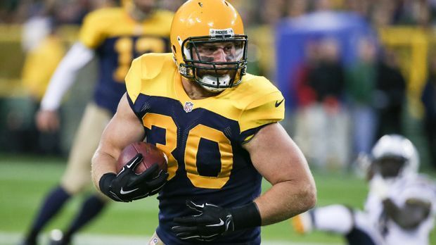 
                <strong>John Kuhn</strong><br>
                John Kuhn: Der Fullback war eine Institution bei den Packers, gewann insgesamt zwei Mal den Super Bowl und schaffte es vier Mal in den Pro Bowl. Nun müssen die Packers-Fans ohne ihren Liebling auskommen. Wohin es den 33-Jährigen zieht, ist noch unklar. Sogar eine Rückkehr zu den Pittsburgh Steelers steht im Raum.
              