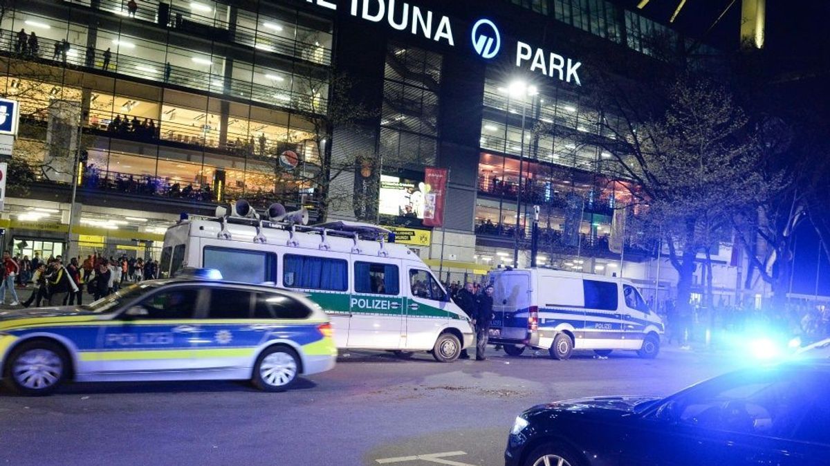 SZ: Sergej W. wegen versuchten Mordes angeklagt
