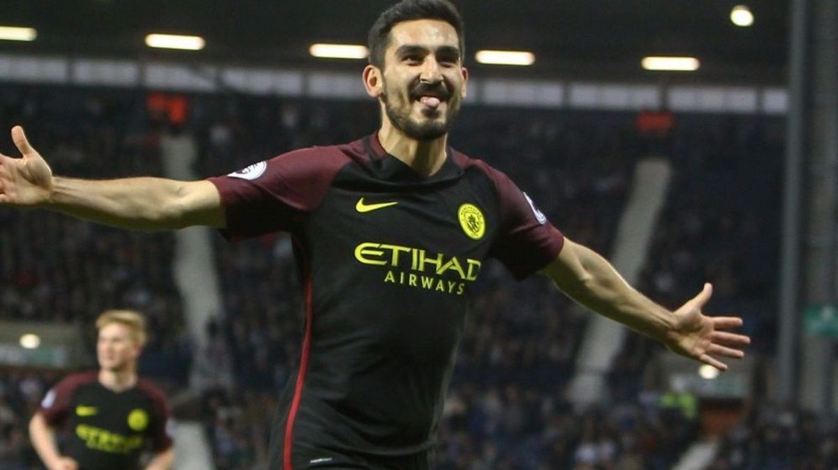 Starker Gündogan mit City im Halbfinale des Ligapokals
