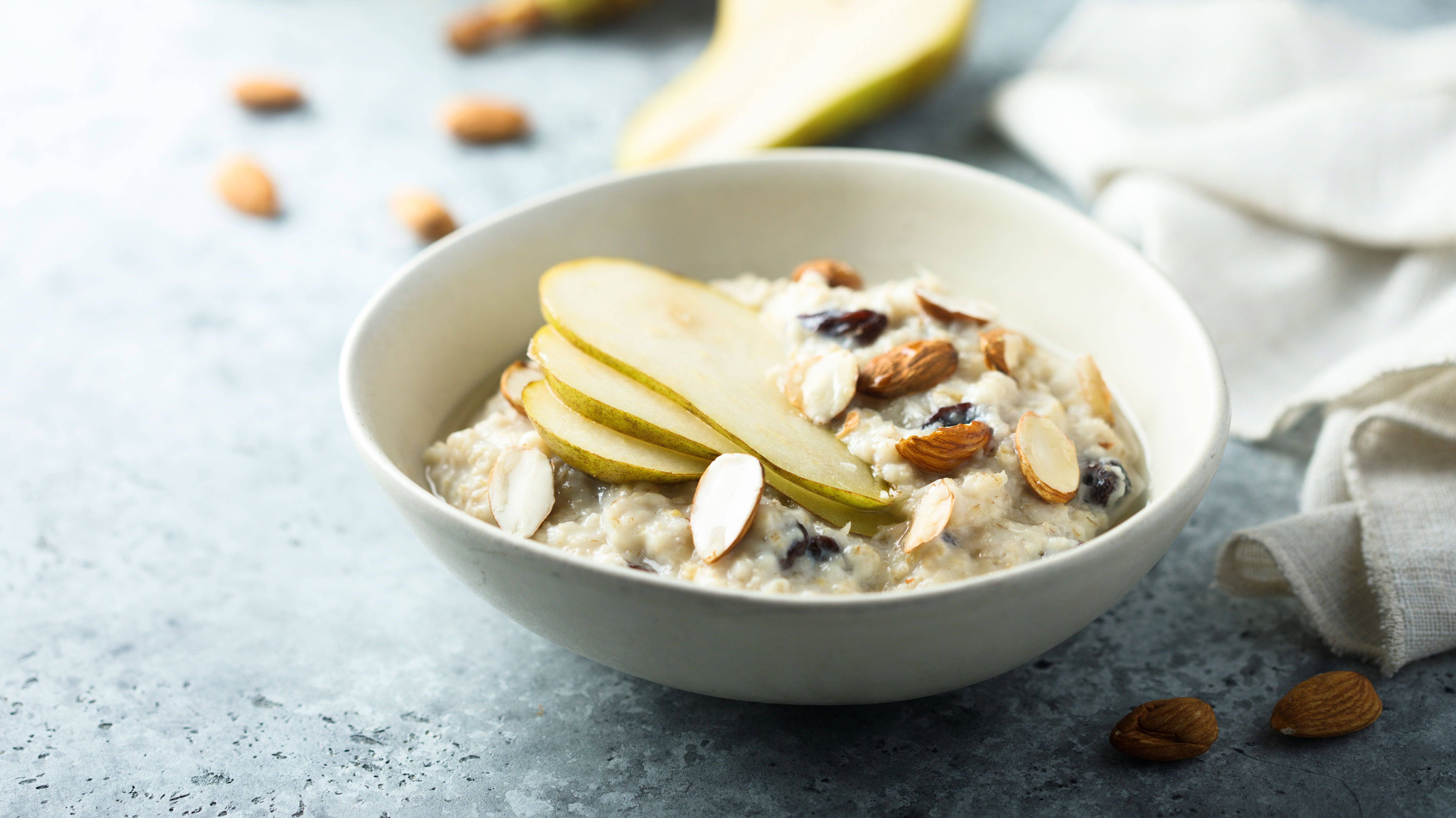Das besondere am Bircher-Müsli ist der hohe Ballaststoffanteil der Haferflocken.