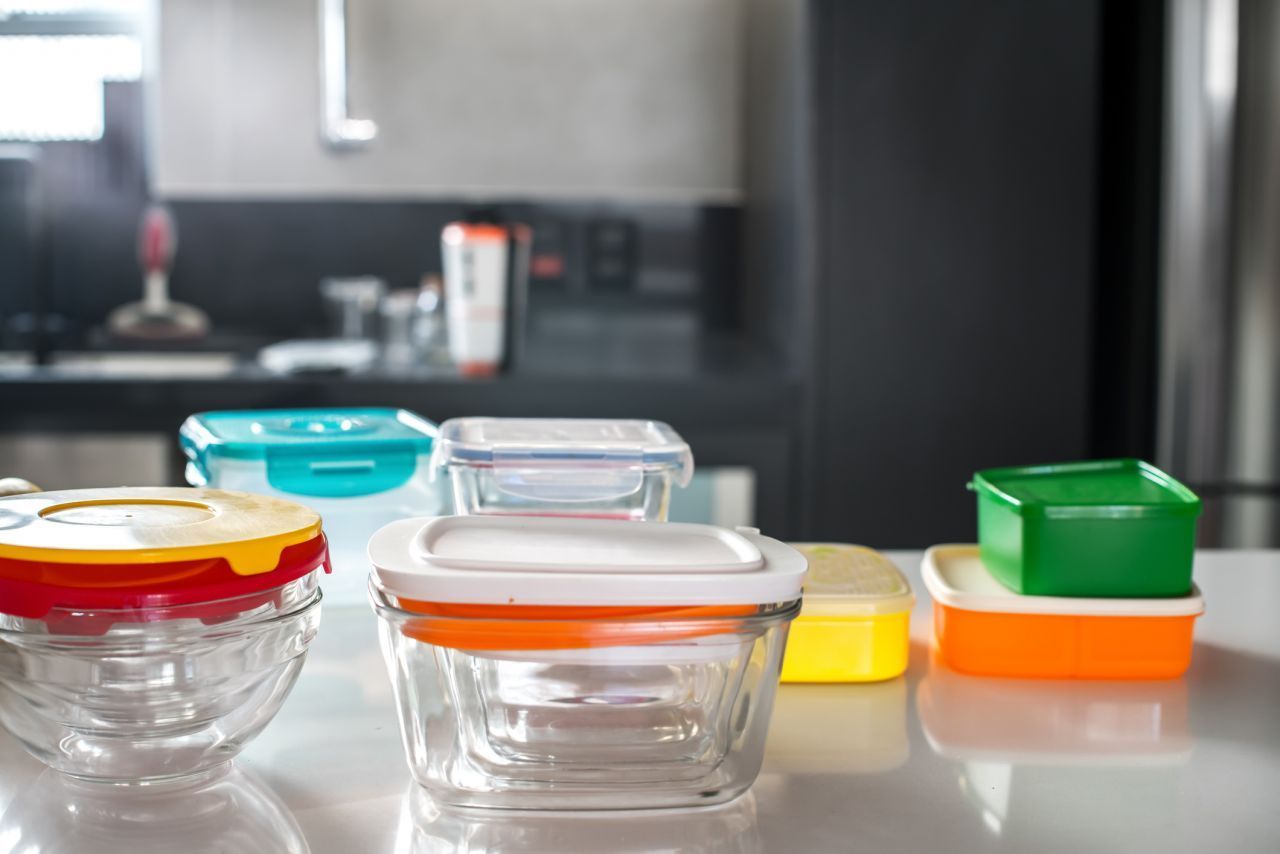 Tupperwaren aus Glas kosten im Vergleich nur etwas mehr als Plastik-Boxen, schonen aber die Umwelt. 