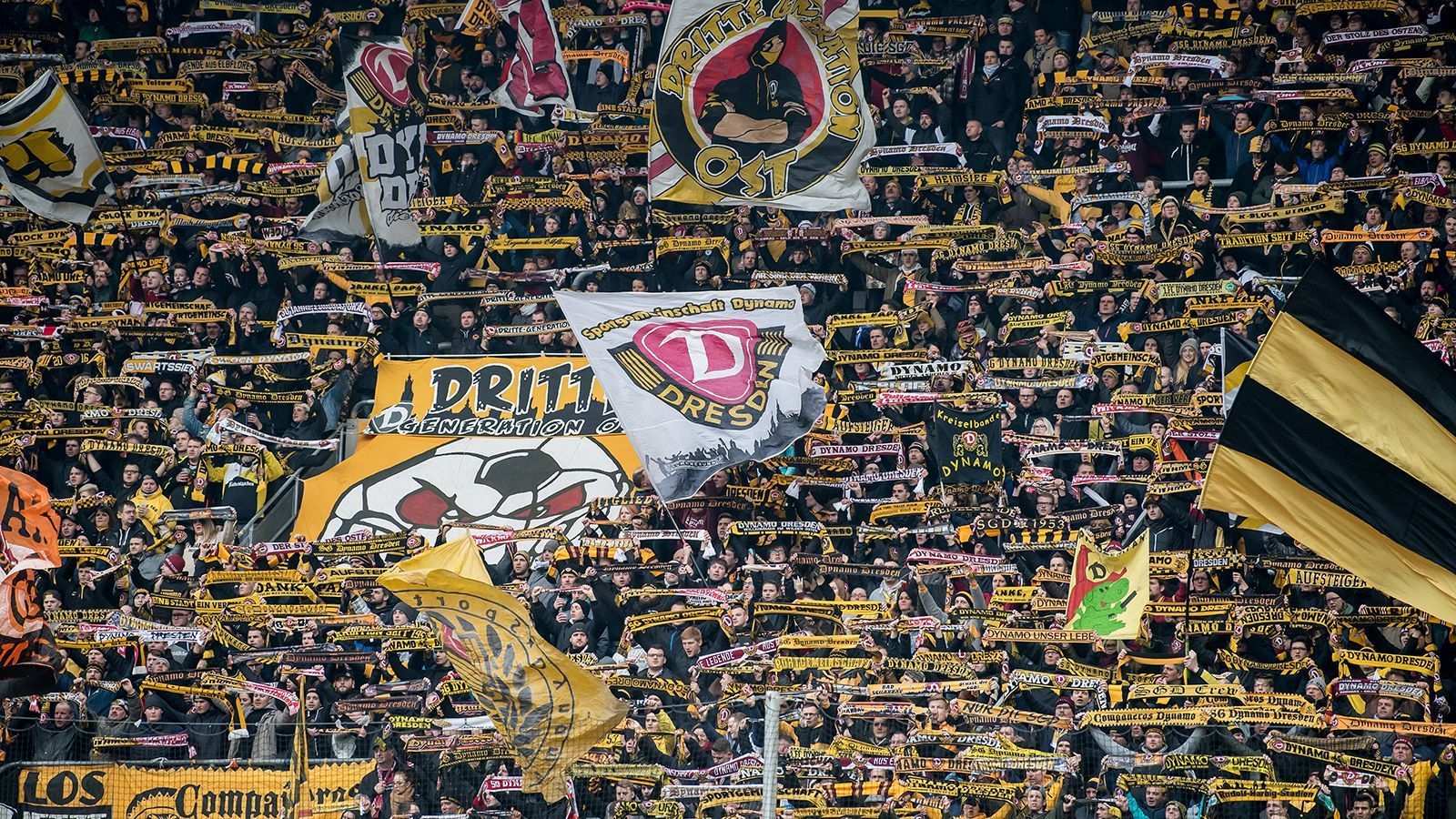 
                <strong>Platz 7: Dynamo Dresden</strong><br>
                Liga: 2. Fußball-BundesligaZuschauerschnitt: 28.121 Zuschauer
              