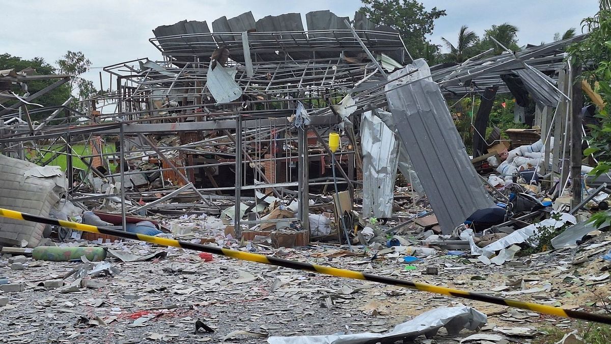 Explosion in einer Feuerwerksfabrik