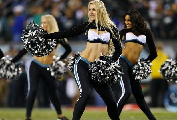 
                <strong>Philadelphia Eagles - New York Giants 27:0</strong><br>
                Da haben auch die Cheerleader ihren Spaß dran.
              