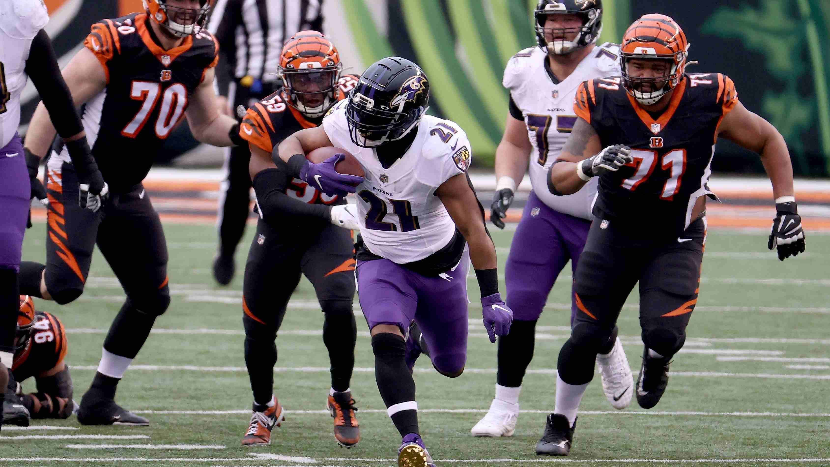 
                <strong>3. Platz: Baltimore Ravens - 63,5 Prozent Erfolgsquote</strong><br>
                4th-Down-Versuche: 19 -Davon erfolgreich: 12 -Playoff-Gegner: Tennessee Titans 
              