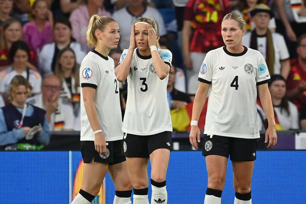 Women's European Championship 2025: Kathrin Hendrich's red card ...