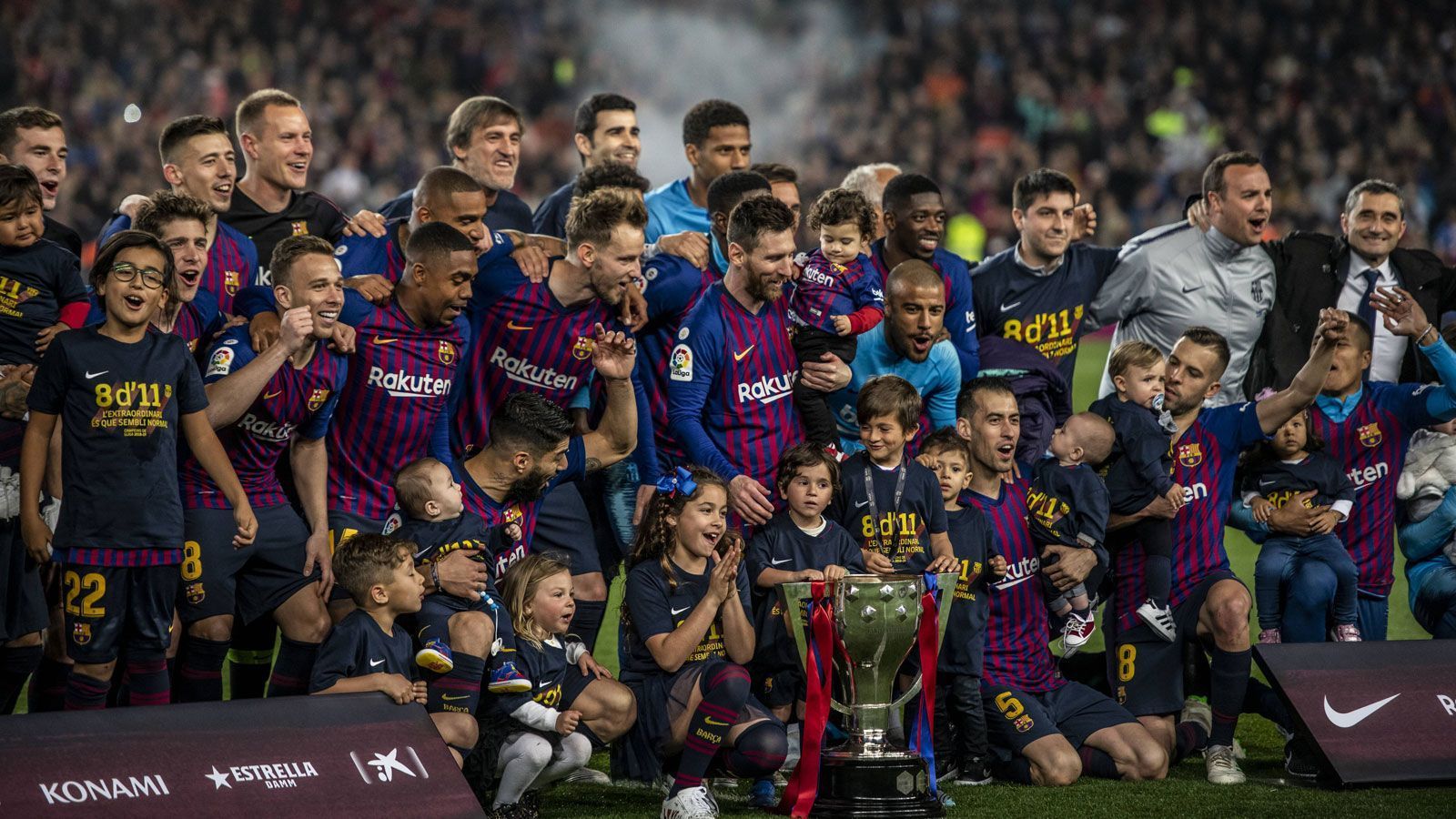 
                <strong>Topf 1: FC Barcelona</strong><br>
                Meister in SpanienGrößter CL-Erfolg: Sieger 1992, 2006, 2009, 2011, 2015
              