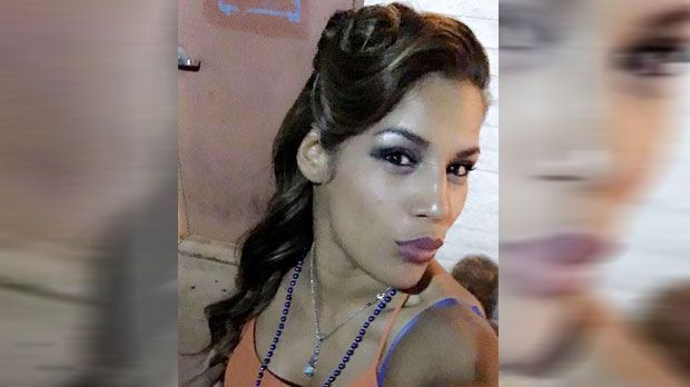 
                <strong>So sexy ist UFC-Bad Girl Julianna Pena</strong><br>
                Weil sich die 27-Jährige dann ein Jahr lang nichts zu Schulden kommen ließ, wurde die Anklage fallengelassen.
              