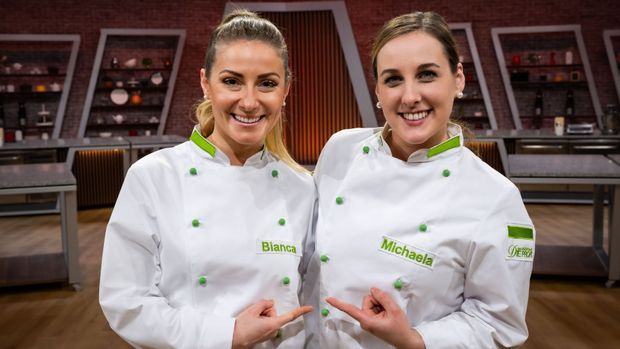 Bianca und Michaela aus Team Grün müssen nach Folge von "Das große Backen - Die Profis" gehen