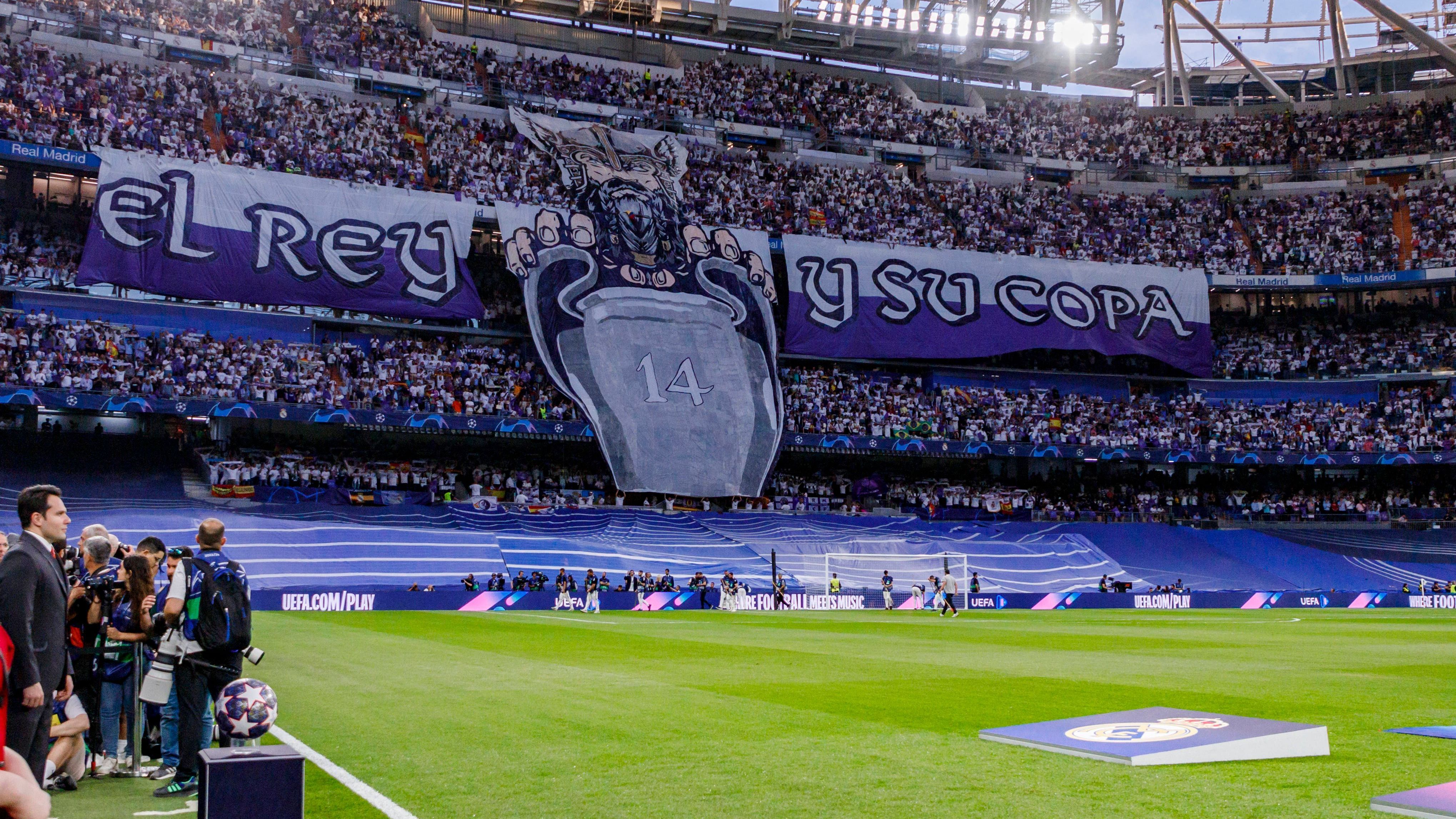 <strong>Estadio Santiago Bernabeu (Madrid)</strong><br>• Heimverein: Real Madrid<br>• Fassungsvermögen: 81.044 Plätze (ab Dezember 2023: 82.242 Plätze)<br>• Eröffnet: 1947 (letzte Renovierung: 2023)