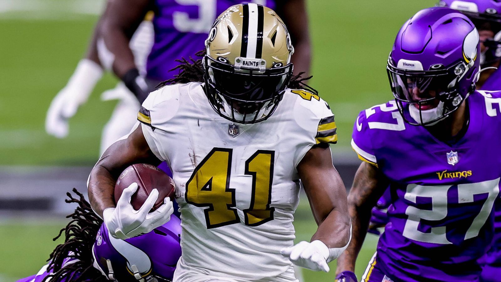 
                <strong>Die meisten Rushing Touchdowns</strong><br>
                Alvin Kamara (Running Back der New Orleans Saints) mit sechs -25. Dezember 2020 vs. Minnesota Vikings
              