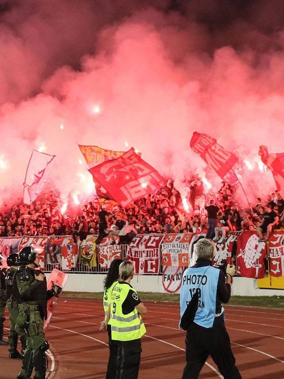 Fans Roter Stern Belgrad