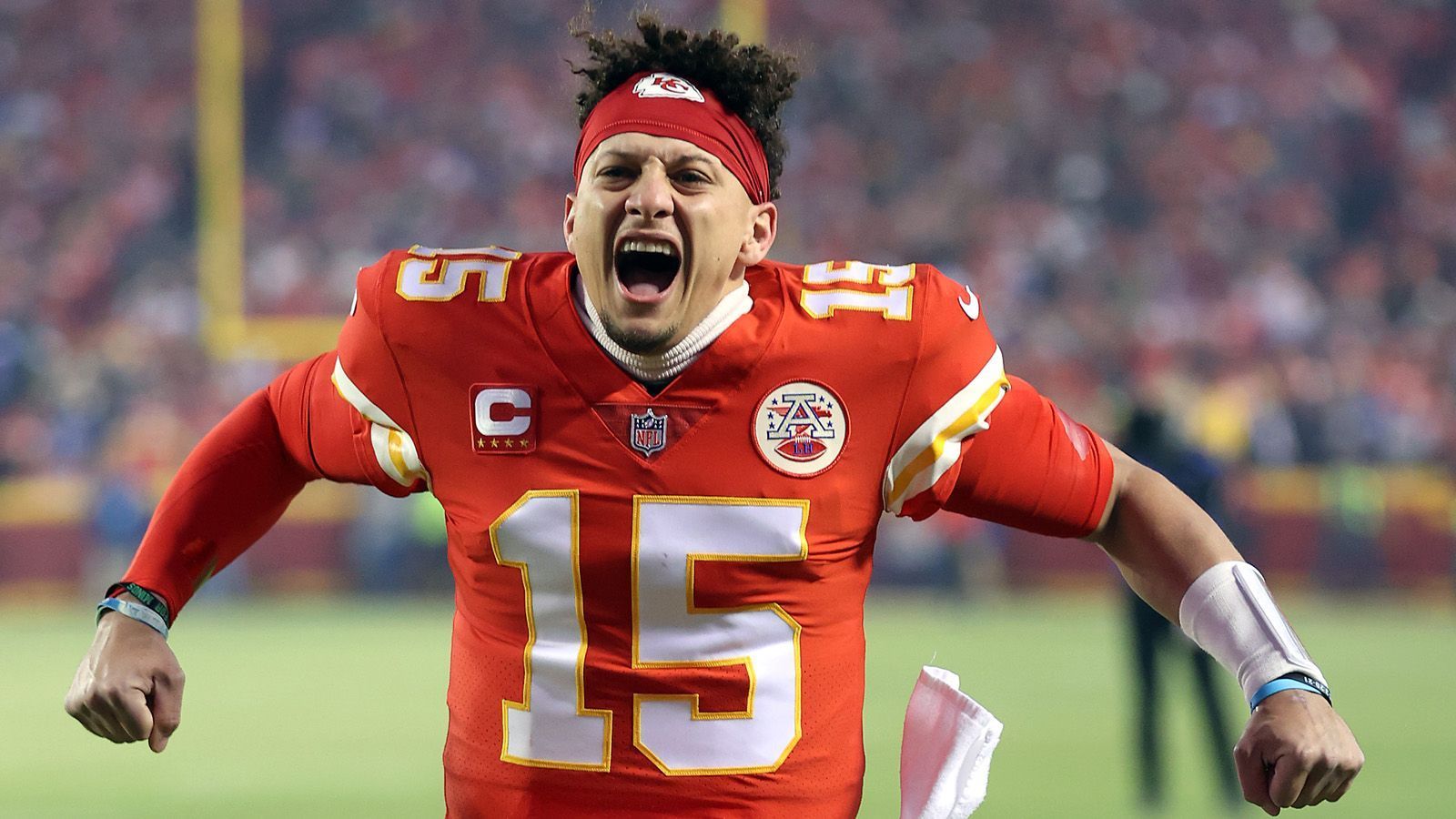 
                <strong>9. Patrick Mahomes</strong><br>
                &#x2022; Team: Kansas City Chiefs<br>&#x2022; Position: Quarterback<br>&#x2022; seit 2017 in der NFL<br>&#x2022; seit 2017 im Team<br>
              