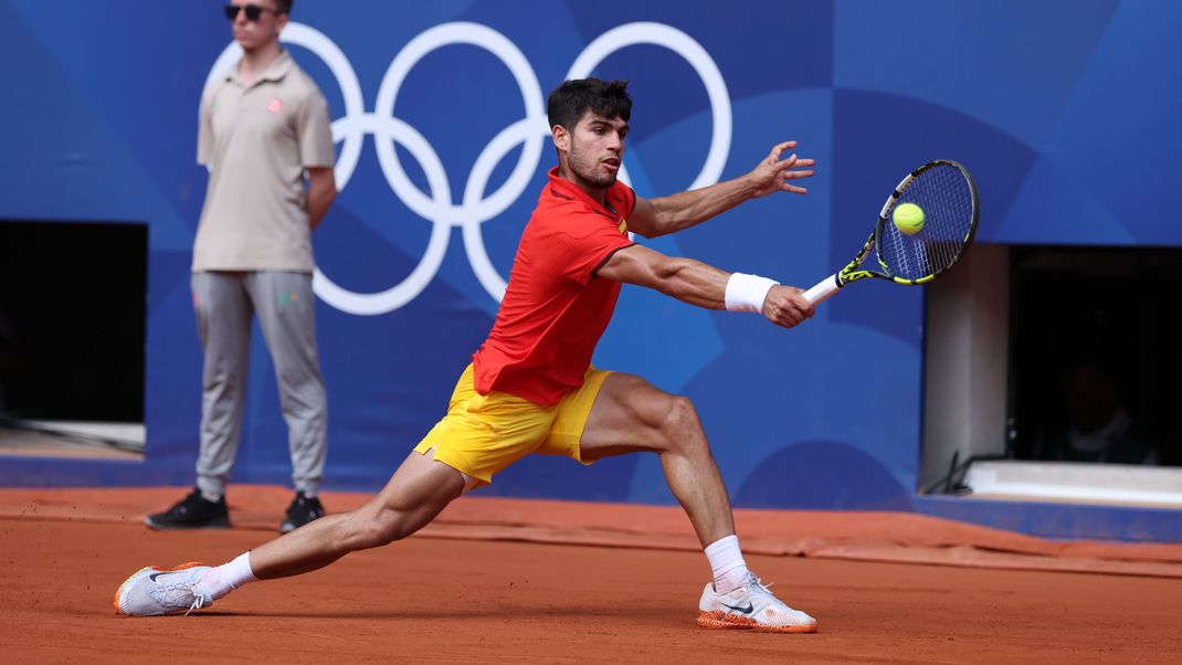 Carlos Alcaraz gewann gegen den US-Tennisspieler Tommy Paul.