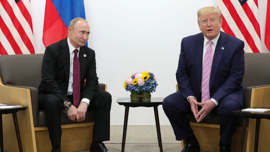 Putin und Trump sollen sich über die Amtszeit des Republikaners hinaus hin und wieder unterhalten haben.