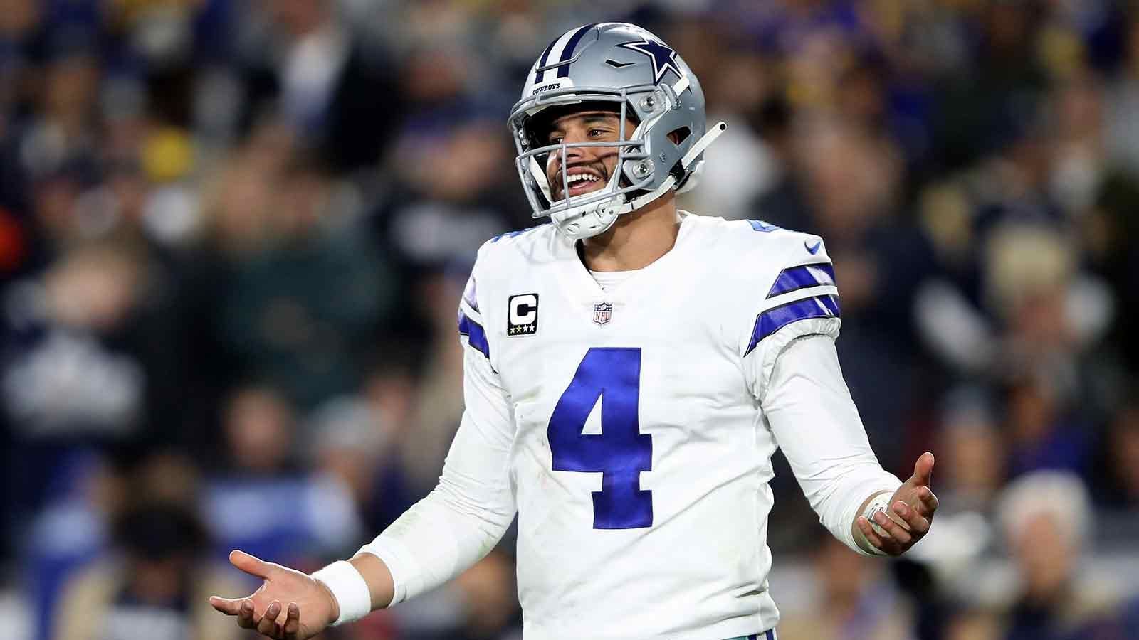 
                <strong>Dallas Cowboys (Dak Prescott)</strong><br>
                3.735.000 Dollar für vier Quarterbacks
              