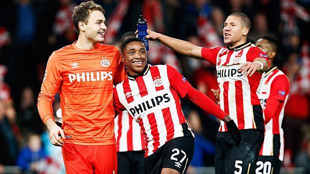 
                <strong>PSV Eindhoven</strong><br>
                PSV Eindhoven (Niederlande): Auf den letzten Drücker verteidigt das Team von Trainer Philip Cocu den Titel und sichert sich somit erneut den Start in der Champions League. Erst dank eines Ausrutschers von Ajax Amsterdam am letzten Spieltag überholt die PSV den großen Konkurrenten noch.
              