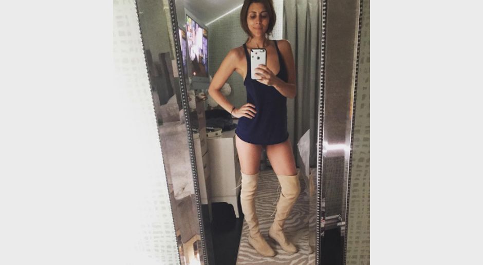 
                <strong>Jamie Lynn Sigler</strong><br>
                Fast schon brav kommt da vergleichsweise Jamie Lynn Sigler her. Im Jahr 2010 datete Sanchez die Schauspielerin, die vor allem wegen ihrer Rolle in den "Sopranos" bekannt ist.
              