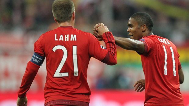 
                <strong>Philipp Lahm</strong><br>
                Philipp Lahm: Der Rechtsverteidiger war hinten solide und sicher wie immer. Lahm ging auch häufig mit nach vorne, ohne dabei allerdings spektakuläre Szenen zu haben. ran-Note: 3
              