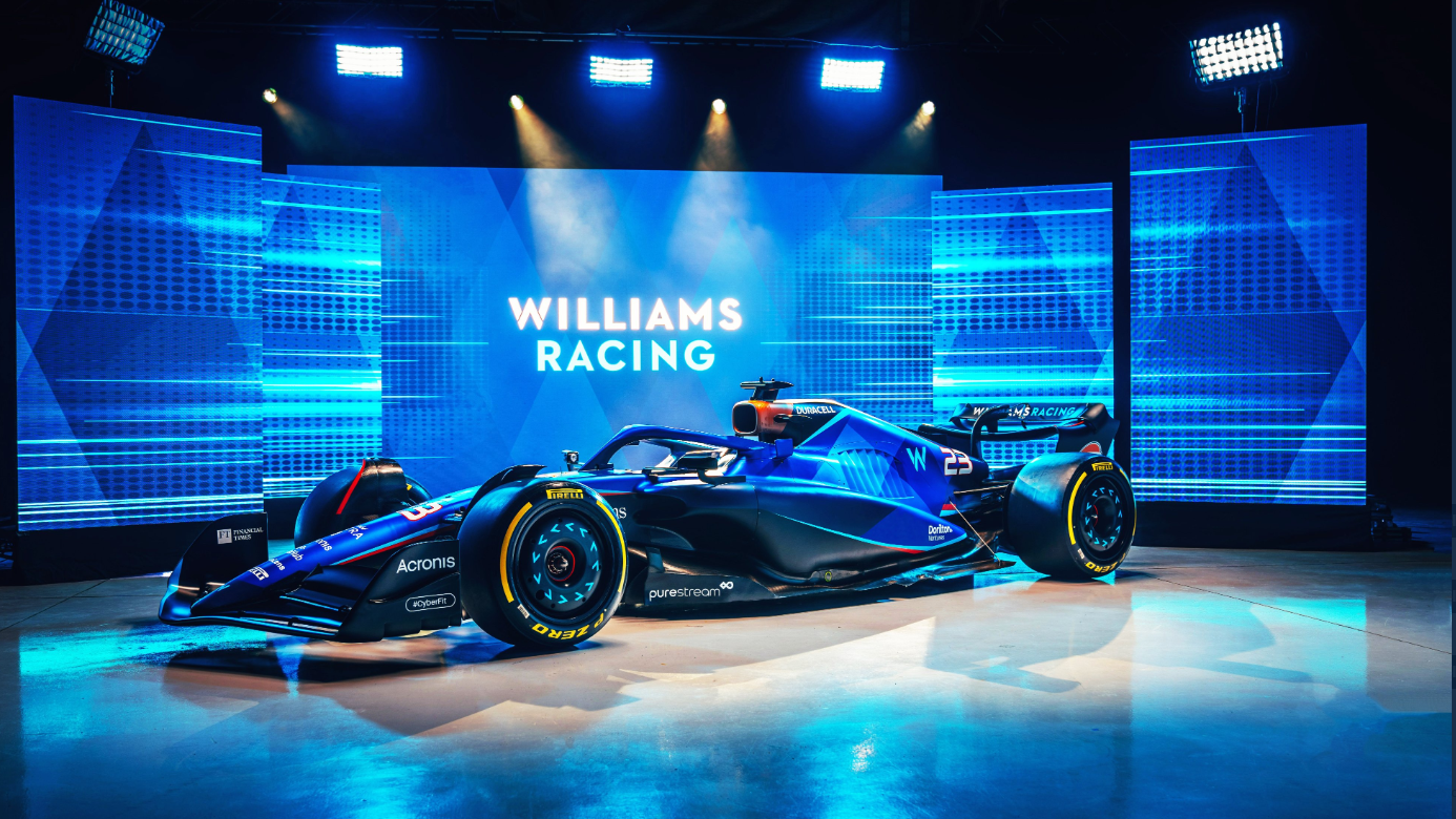
                <strong>Williams präsentiert den neuen FW45</strong><br>
                Als drittes Team stellte Williams am 6. Februar das Design des neuen FW45 für die kommende Saison vor. Der Look des neuen Autos ist sehr ähnlich zur vergangenen Saison: Eine blaue Grundfarbe mit einem Diamantenmuster sowie einige rote Akzente. Nun kommt es auf die Performance des Autos an, und ob Williams es endlich schafft, sich von den hinteren Plätzen abzusetzen. 
              